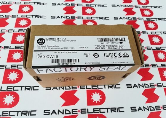 Μία νέα μονάδα PLC AB 1769-OW16 στο κουτί 1769OW16 1769-0W16