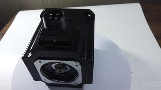 Mitsubishi HF-SP524 AC Servo Motor 500W MELSERVO-J3 400V — Έκθεση προϊόντος