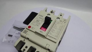 Mitsubishi NF63-SV 3P 60A MCCB | 7,5kA Θερμομαγνητική | Βιτρίνα WS-V Standard Class Breaker